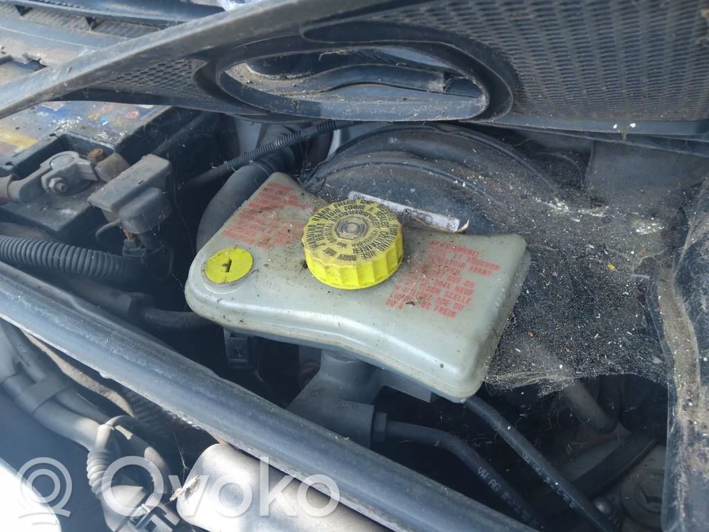 Audi A4 S4 B6 8E 8H Wspomaganie hamulca 
