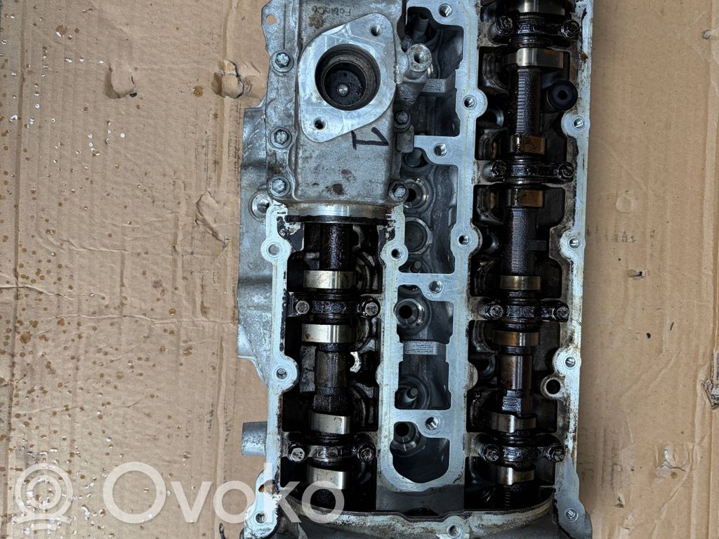 Ford Kuga II Engine head 