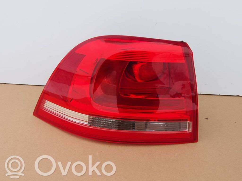 Lampa tylna   7P6945096F,VWTOUAREGIILAMPAPRAWATYLTYLNA7P6945096FEU