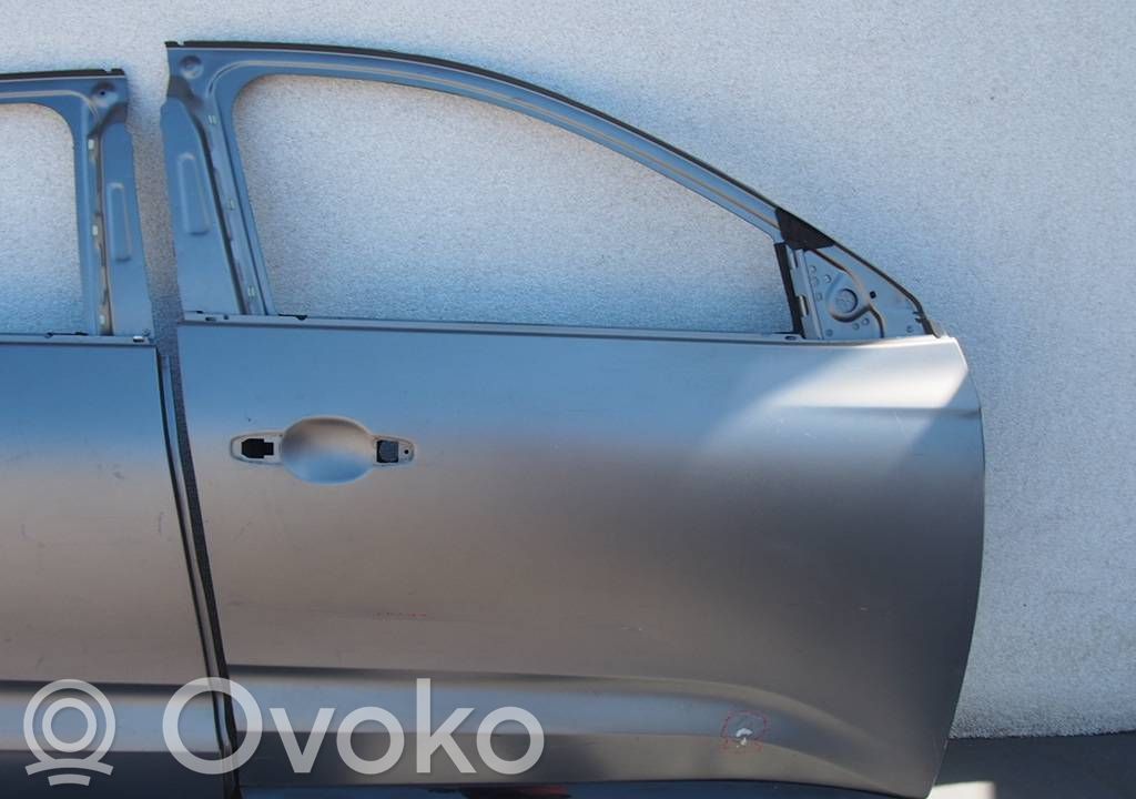 Renault Austral Puerta delantera 