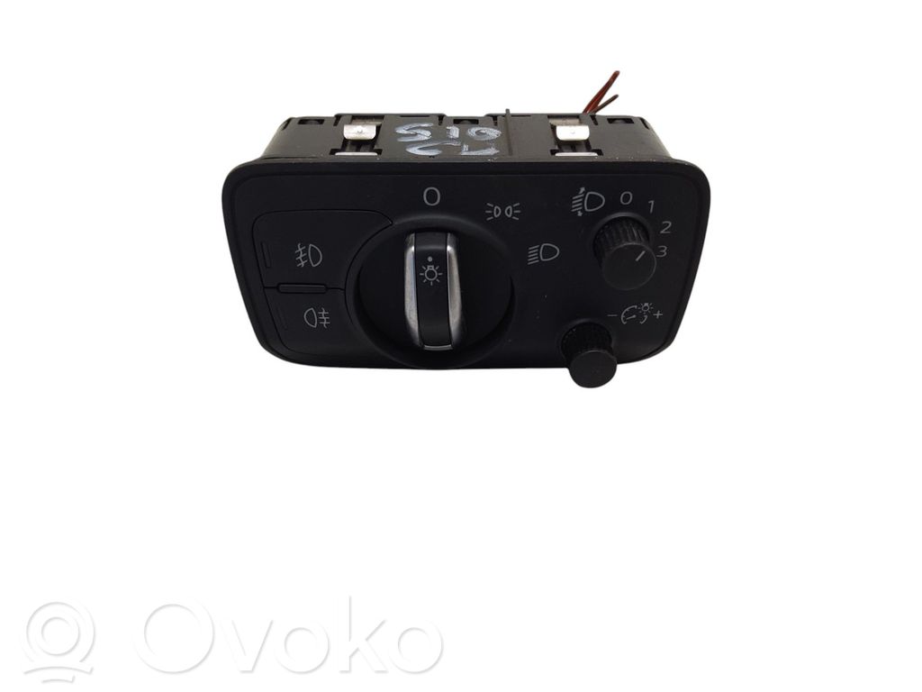 Interrupteur d’éclairage   8V0941531AG,8V0941531AG,CXX