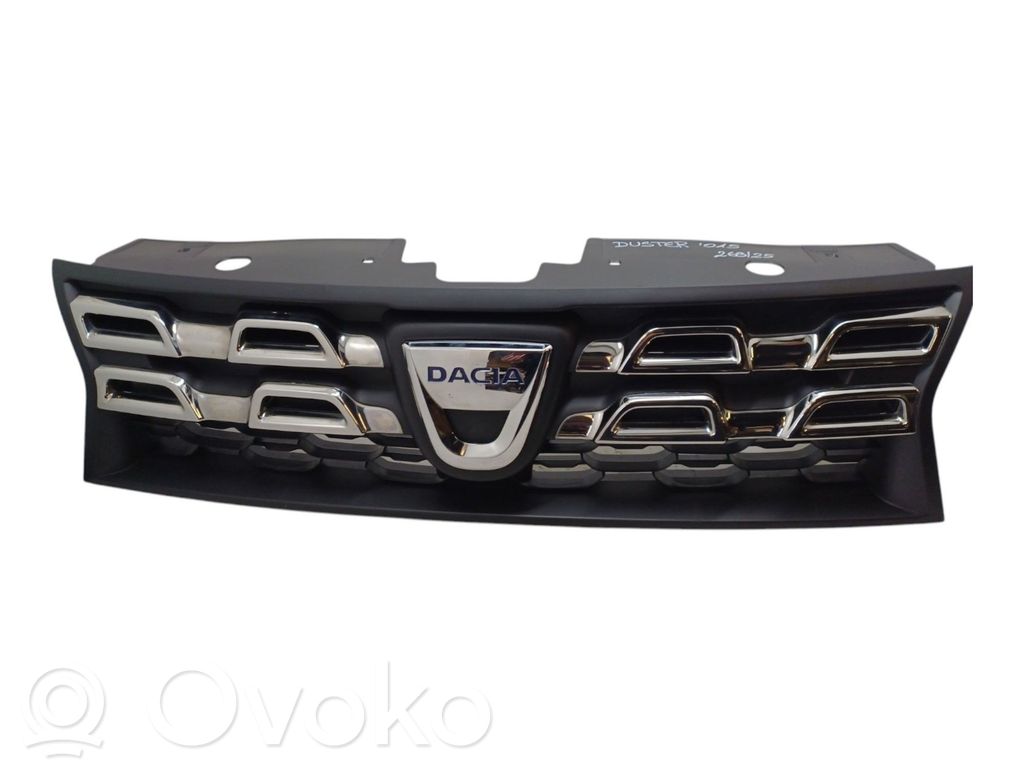 Dacia Duster Верхняя решётка 