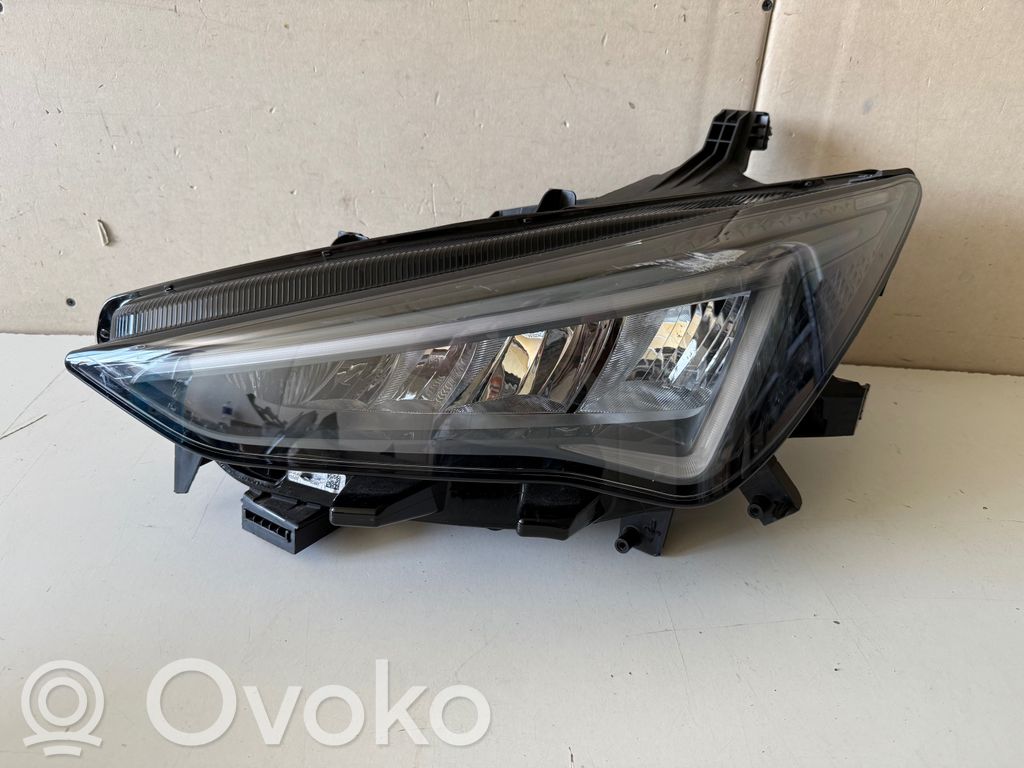 Cupra Born Headlight/headlamp 