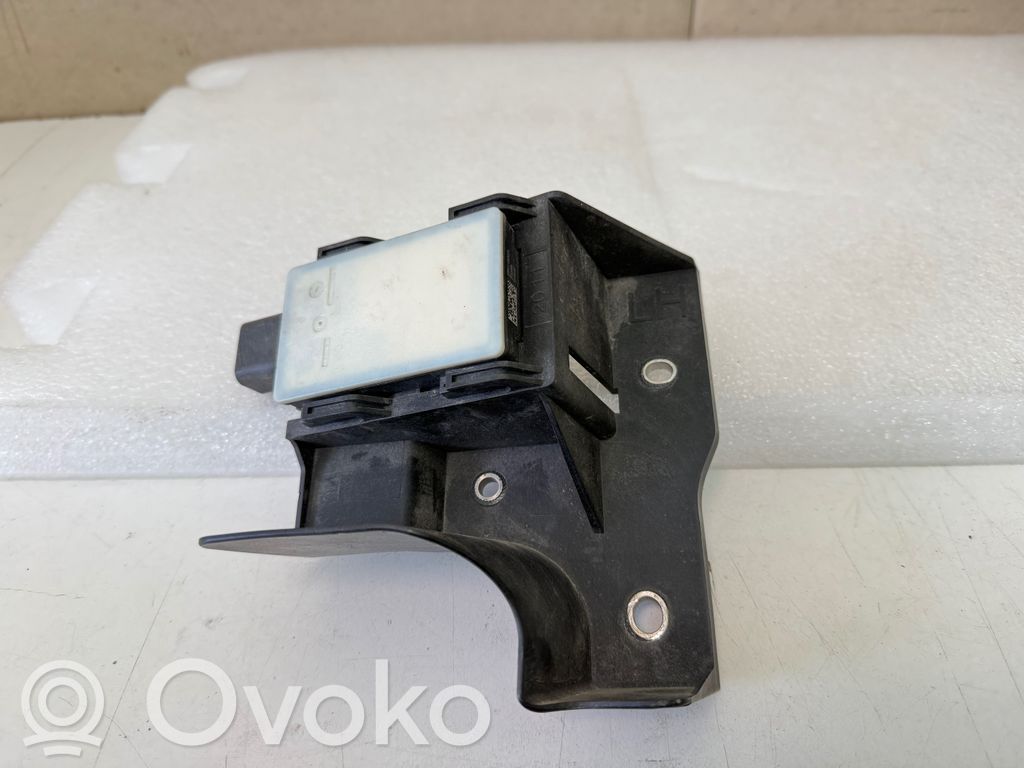 KIA Sorento IV Módulo de control de punto muerto 