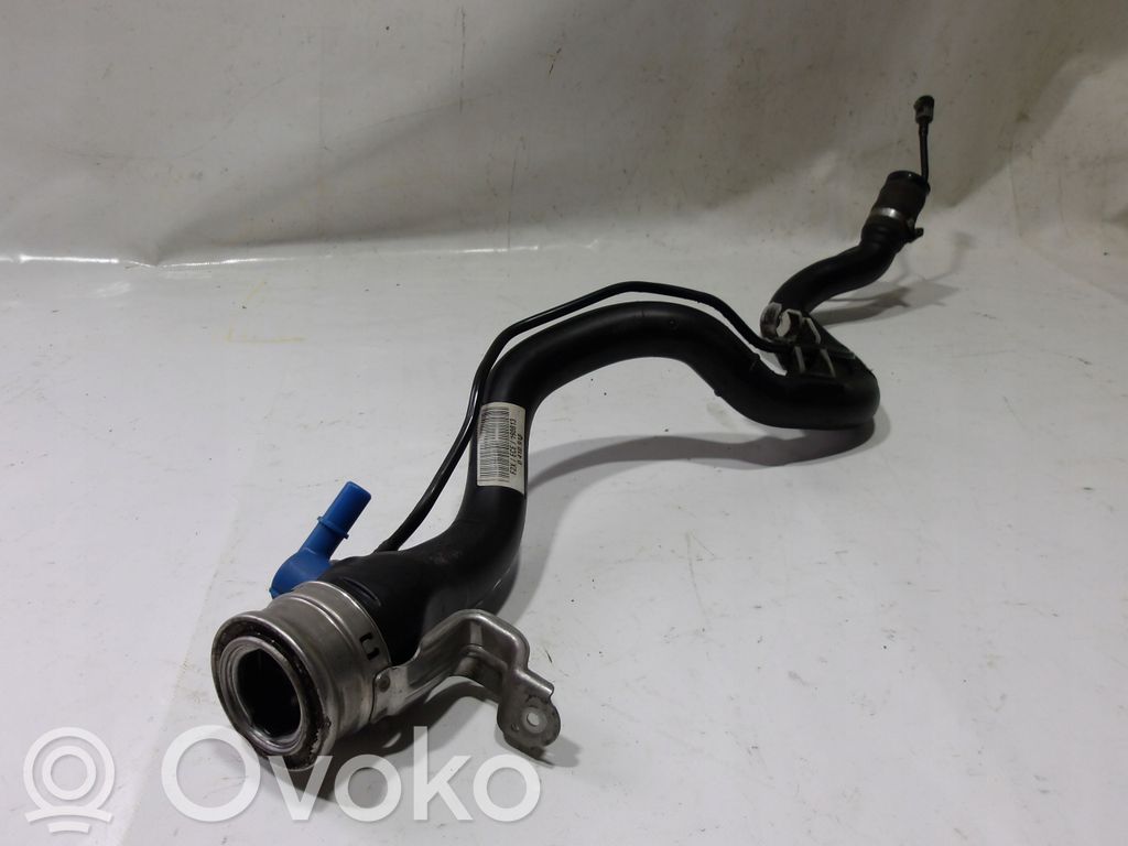 BMW 1 F20 F21 Polttoainesäiliön täyttöaukon suukappale 