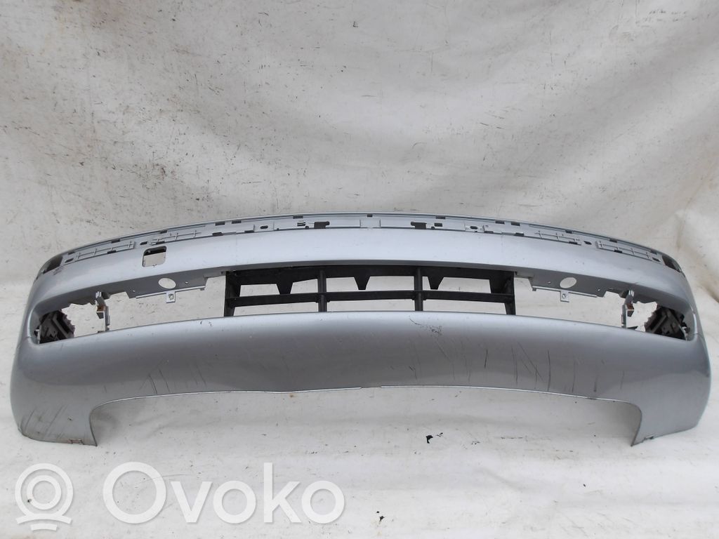 Front bumper   8159344