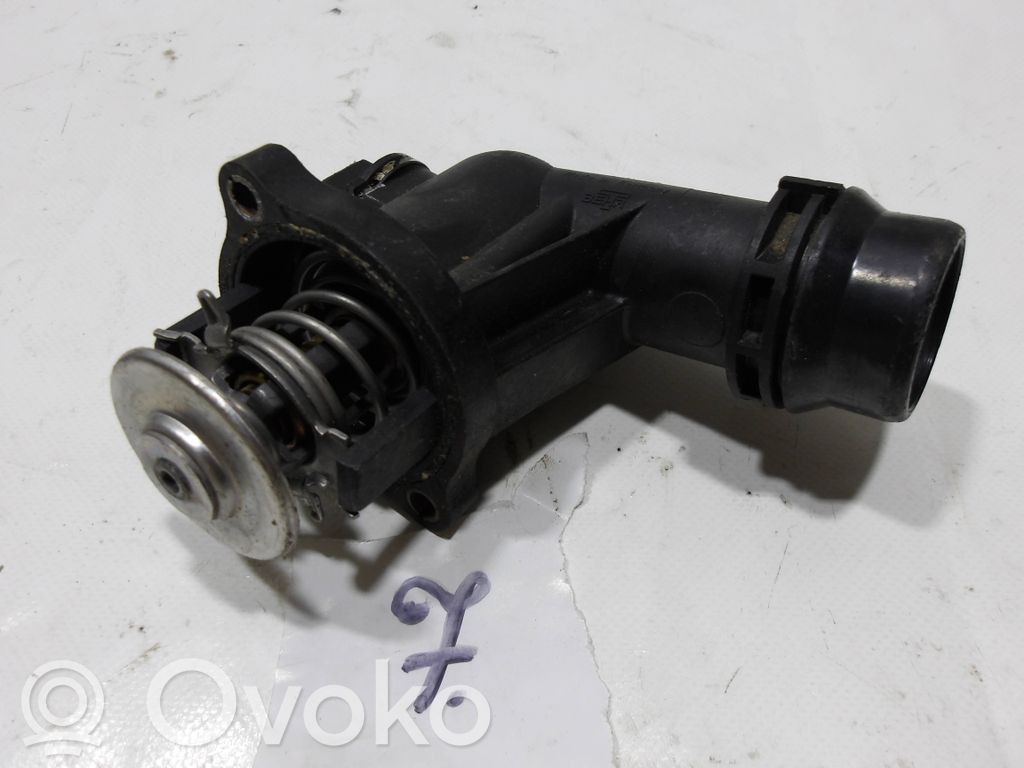 BMW 3 E46 Termostato korpusas 