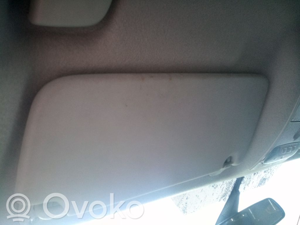 Sun visor