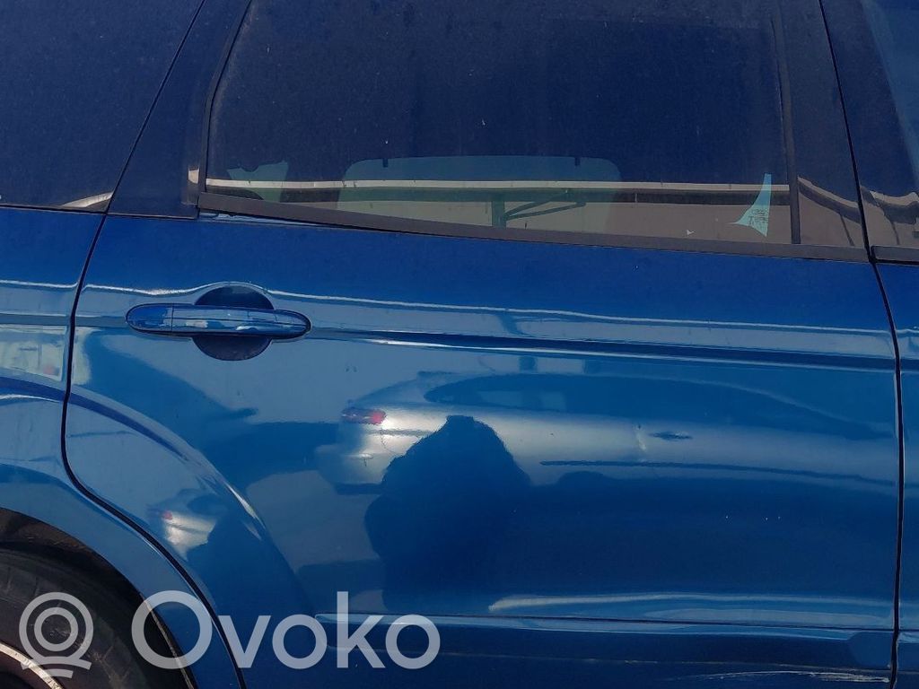 Rear door