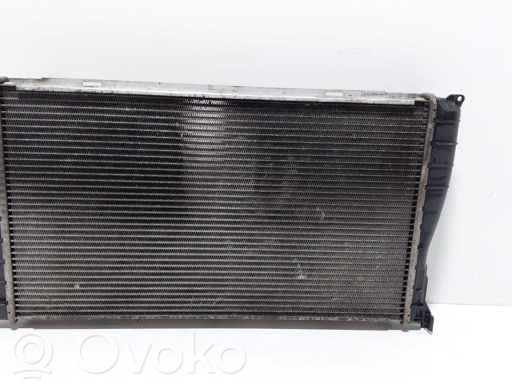 BMW 3 E90 E91 Coolant radiator 