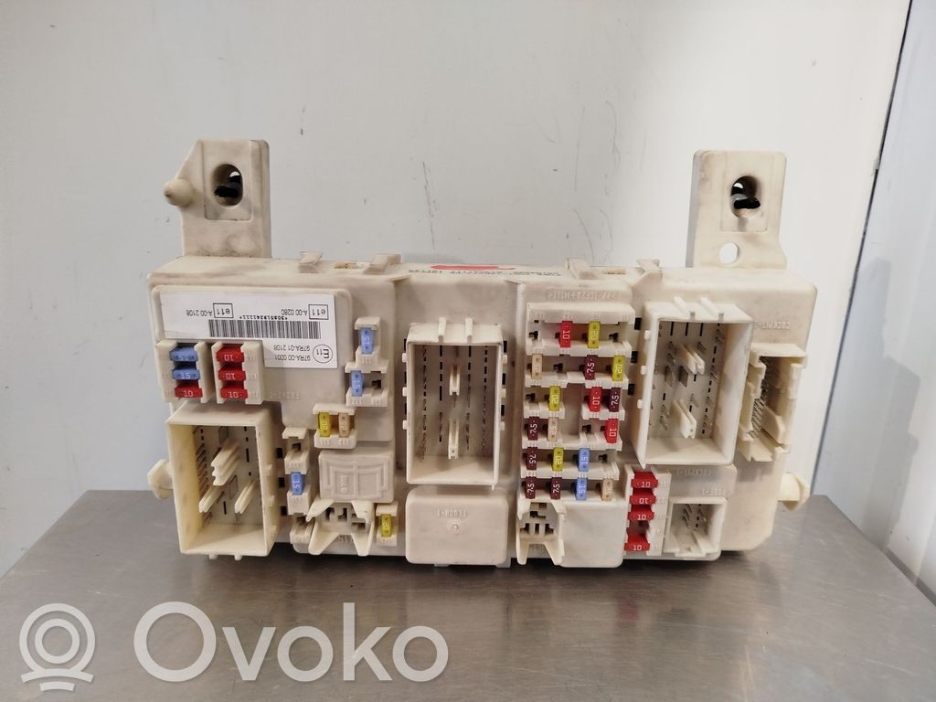 Module de fusibles   7M5T14A073BB