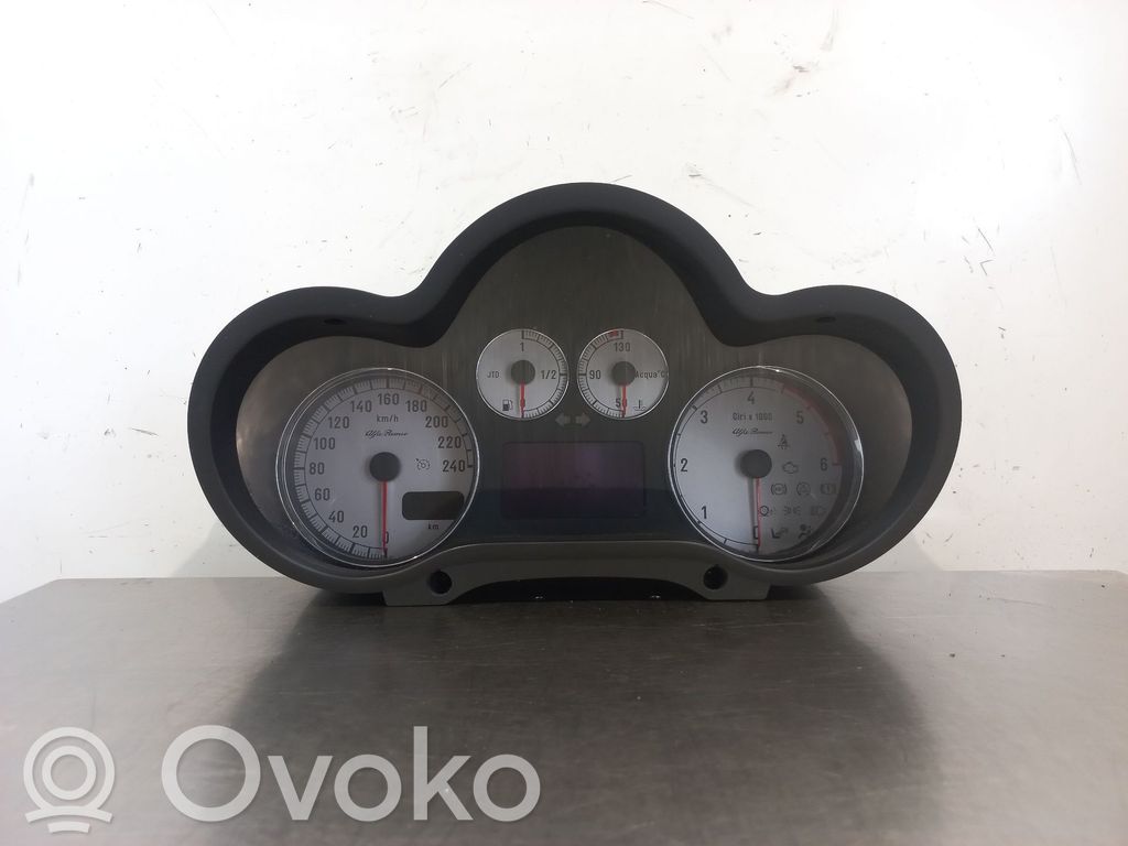 Alfa Romeo 147 Velocímetro (tablero de instrumentos) 