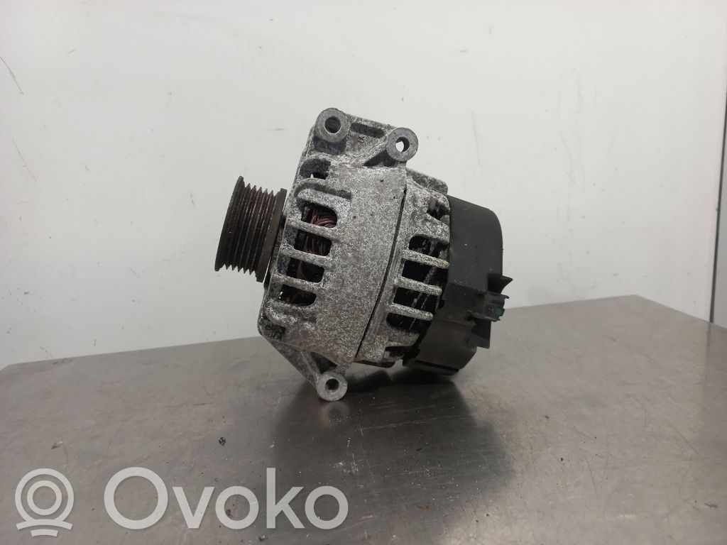 Alternador   8200103744