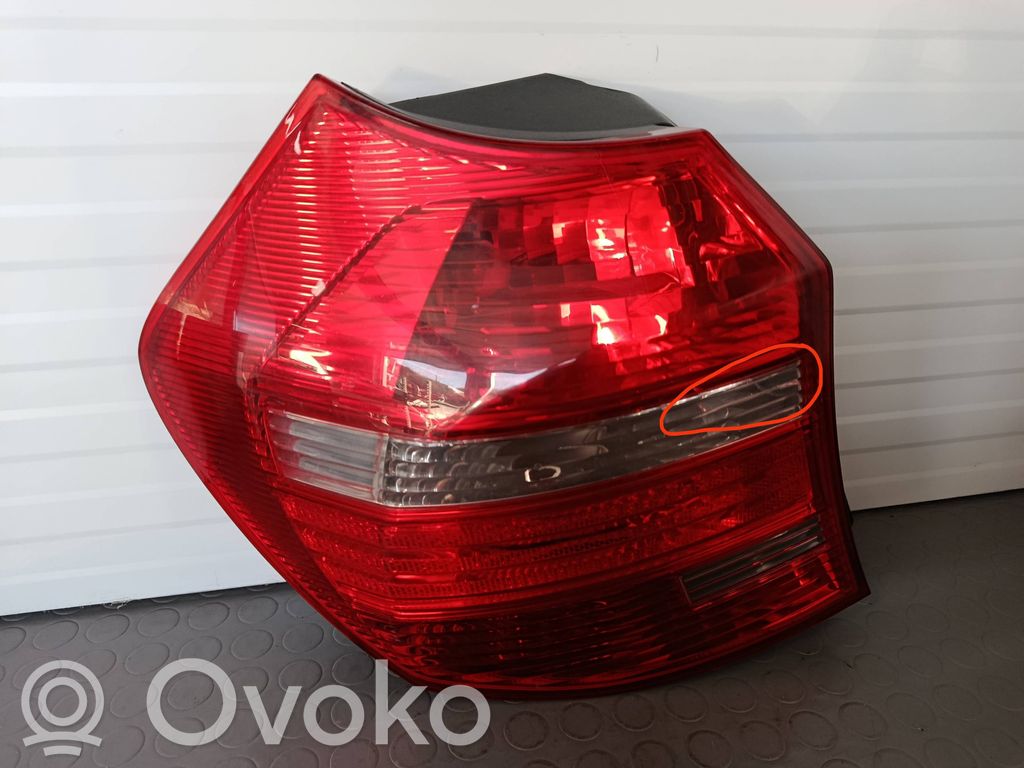 BMW 1 E81 E87 Galinis žibintas kėbule 