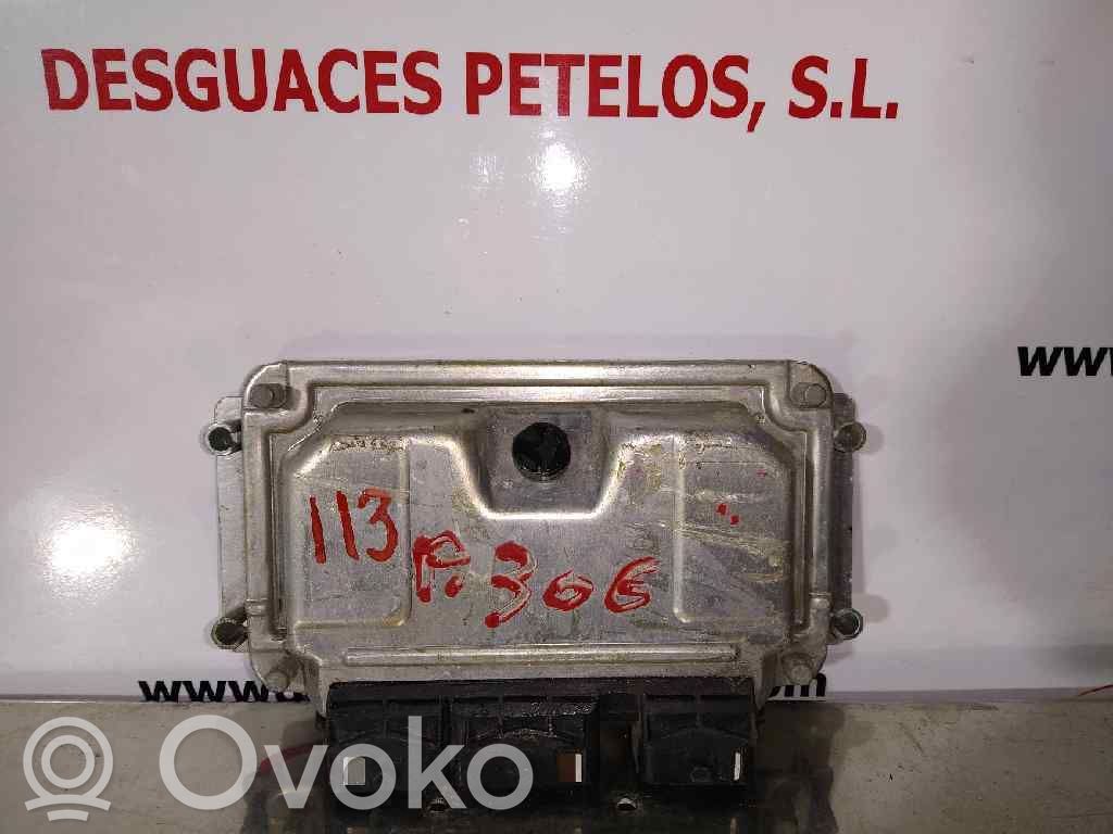 Peugeot 306 Variklio valdymo blokas 