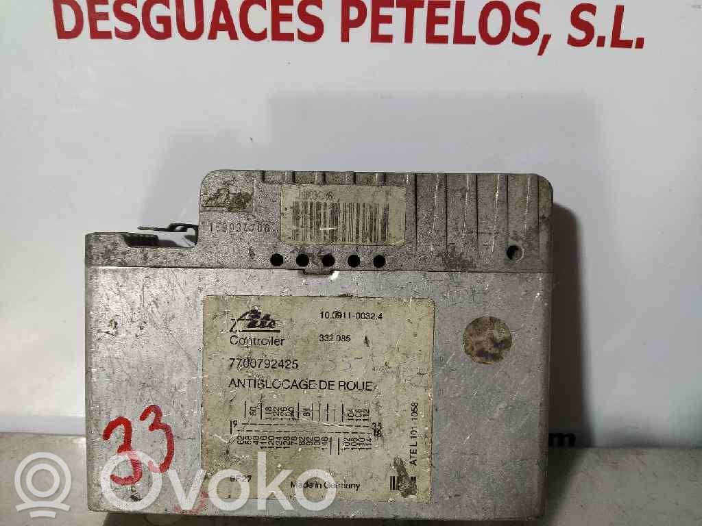 Renault 21 ABS-ohjainlaite/moduuli 
