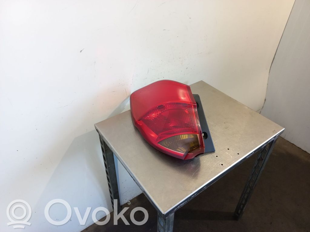 Takavalot   92401A20