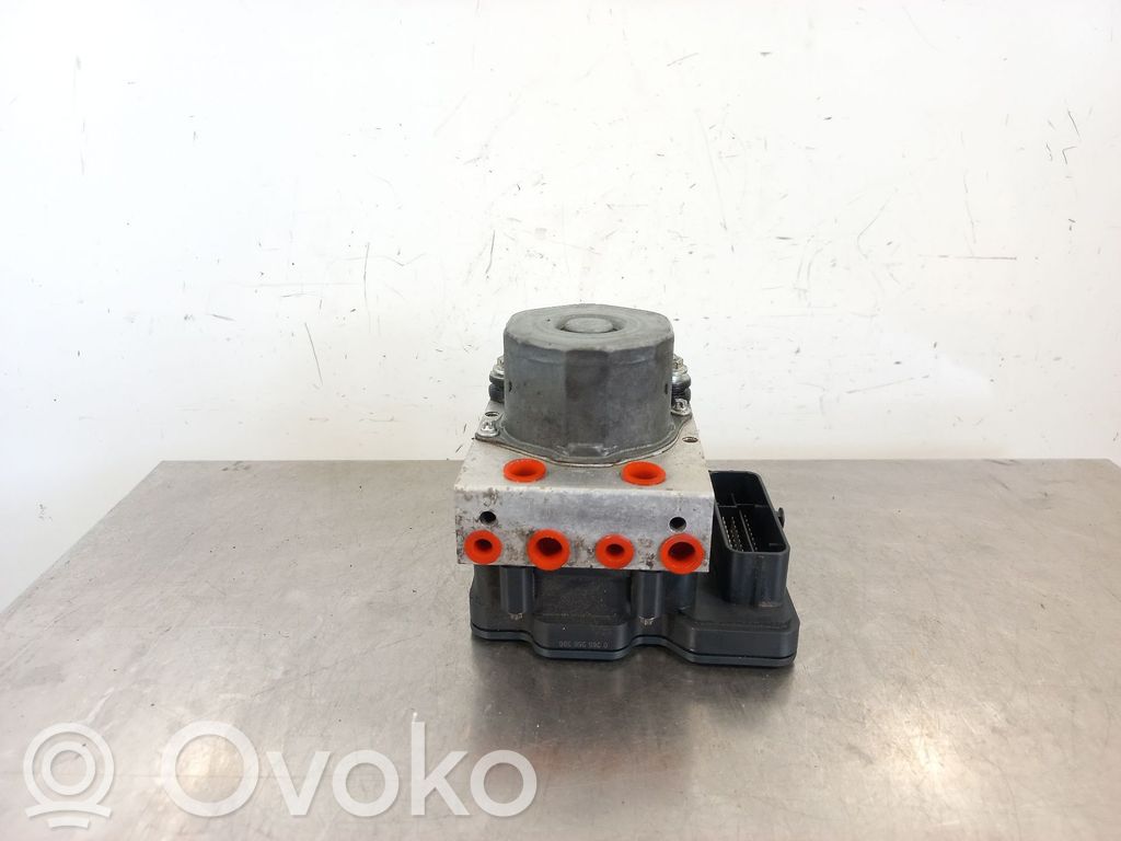 ABS Steuergerät   39049600
