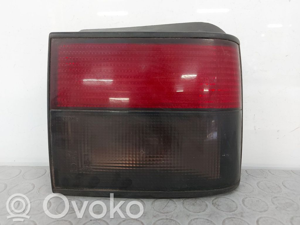 Renault 21 Galinis žibintas kėbule 
