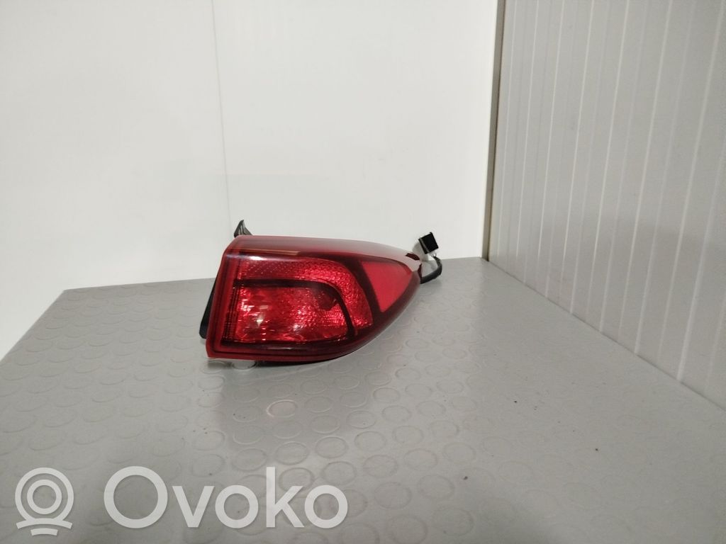 Lampa tylna   92402J9500