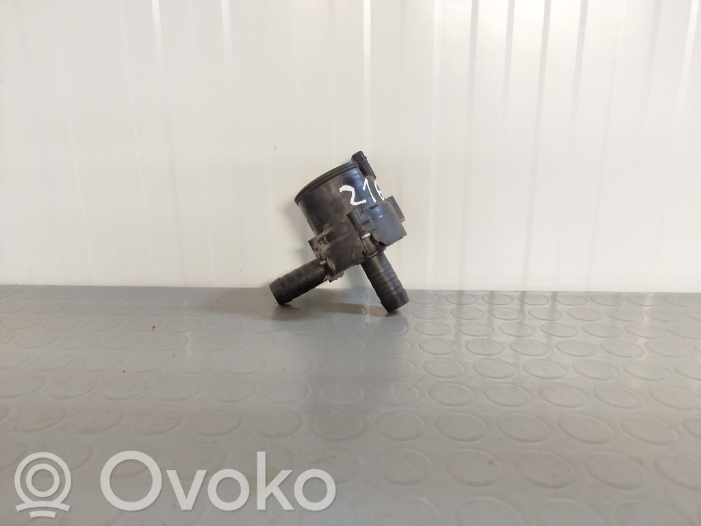 Ford Focus Water pump 