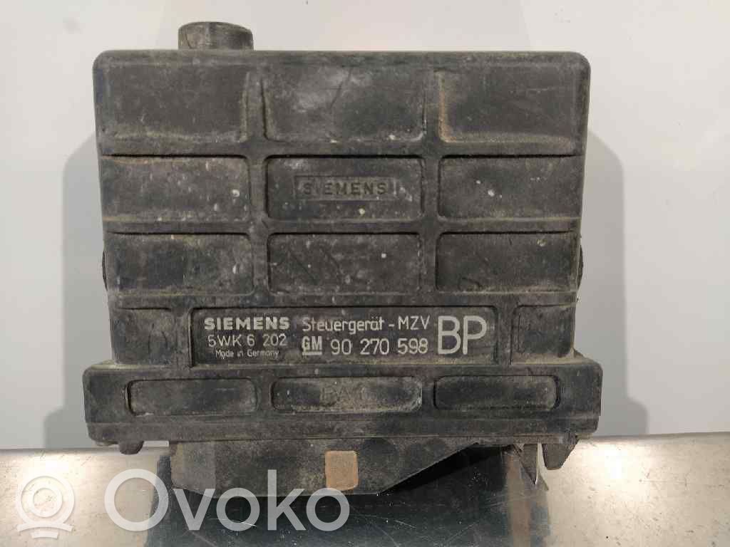 Opel Kadett E Engine control unit/module 