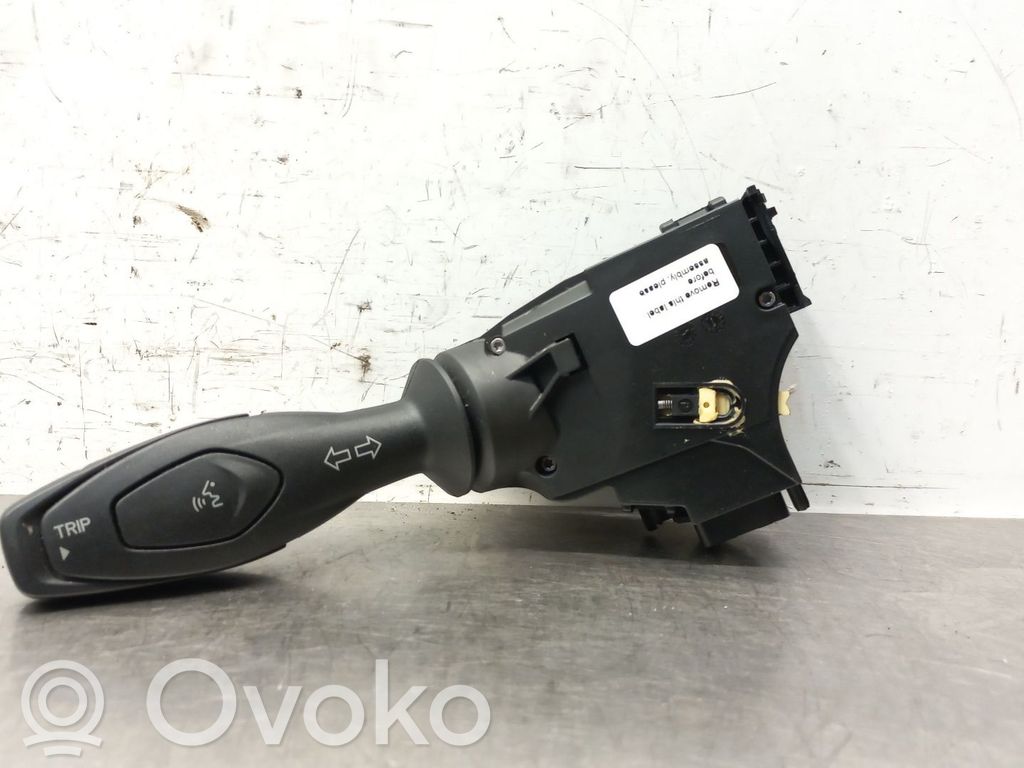 Lichtschalter   8A6T13335CC