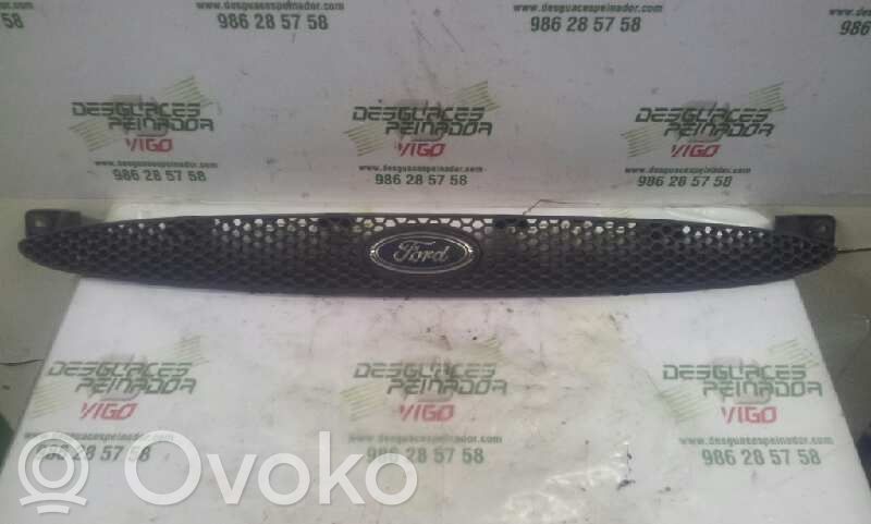Ford Mondeo MK I Radiator trim 