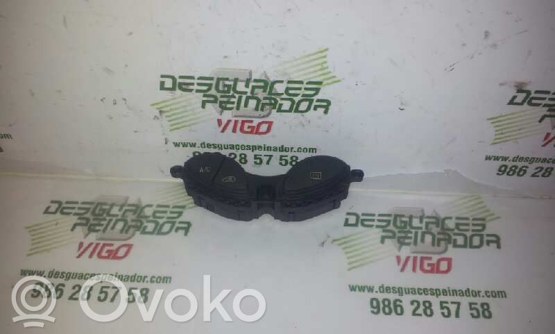 Engine control unit/module   YS4T19A945BA,112259