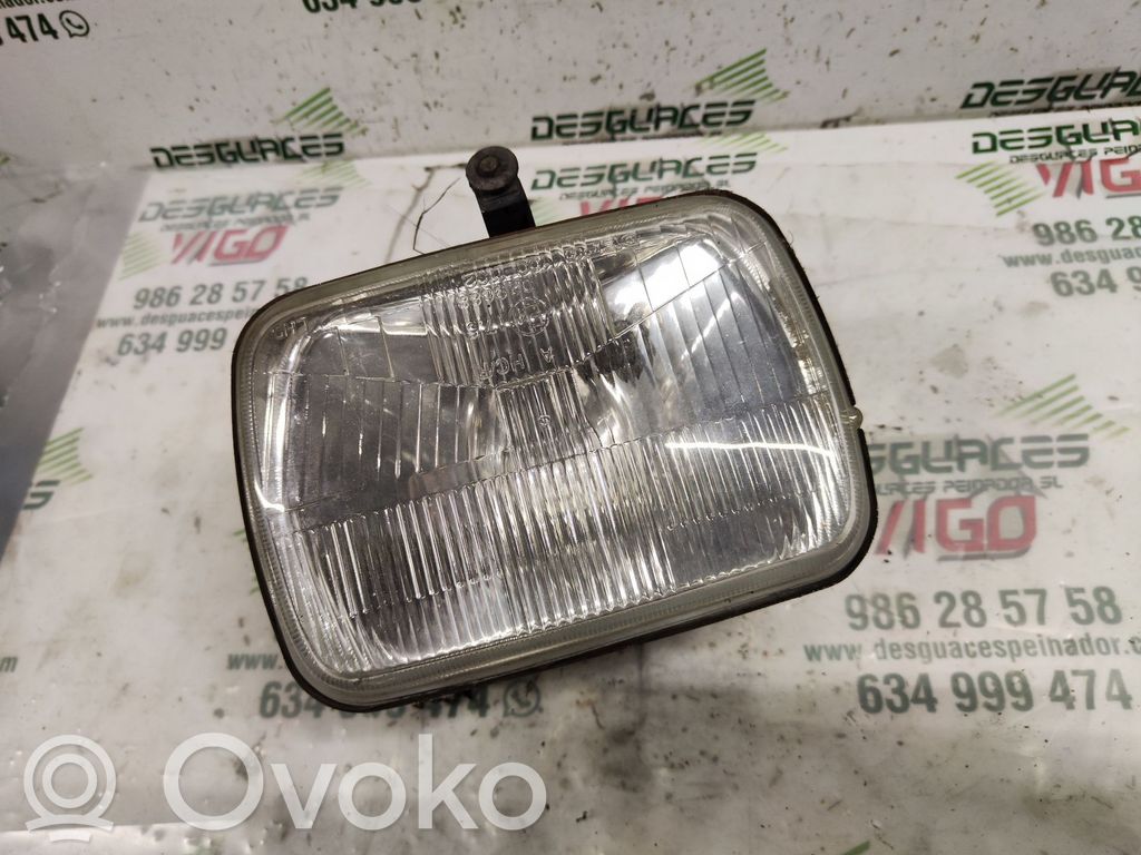 Renault Logan I Headlight/headlamp 