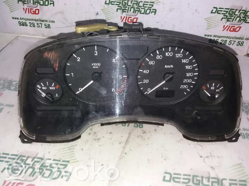 Opel Astra F Inny element deski rozdzielczej 