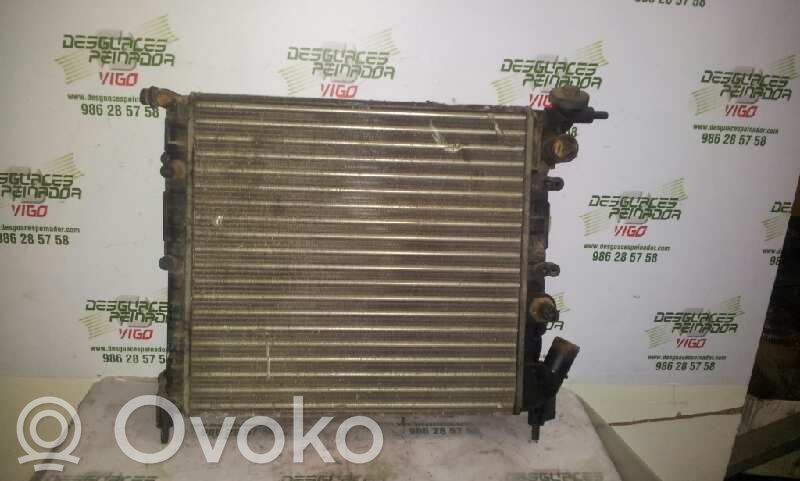 Renault Clio I Dzesēšanas šķidruma radiators 
