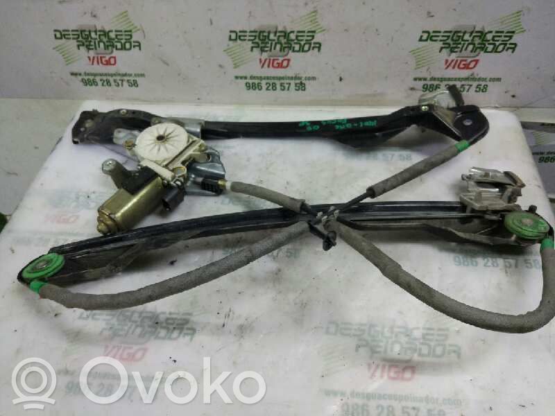 Ford Focus Geam ușă față patru uși 