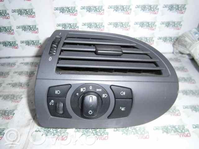 Interruptor de control del panel de luces   61316932794,48112