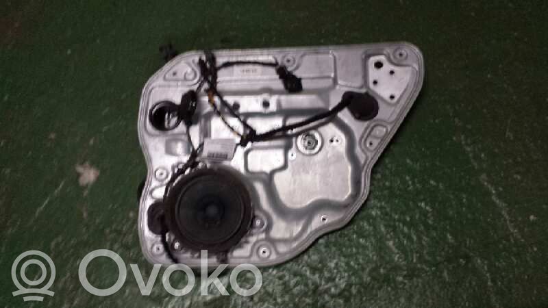 Volvo V50 Motorino deflettore/vetro 