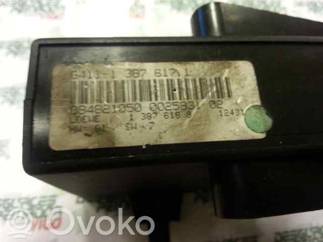 BMW 3 E36 Door central lock control unit/module 