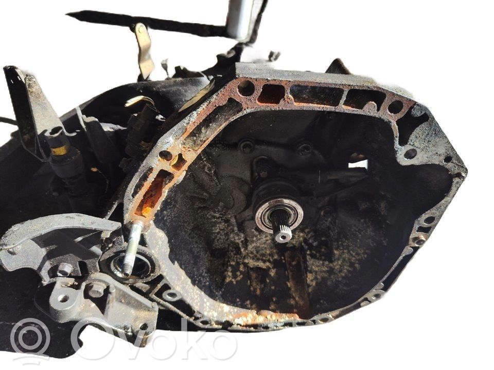 Renault Clio II Manualna 5-biegowa skrzynia biegów 