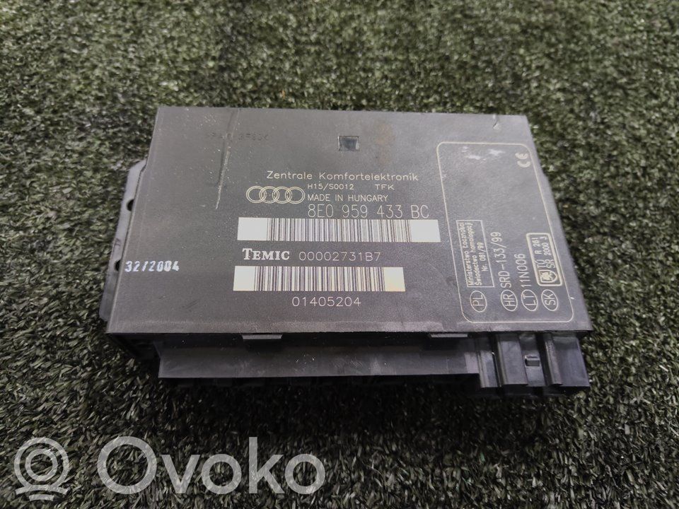 Mukavuusmoduuli   8E0959433BC,323704