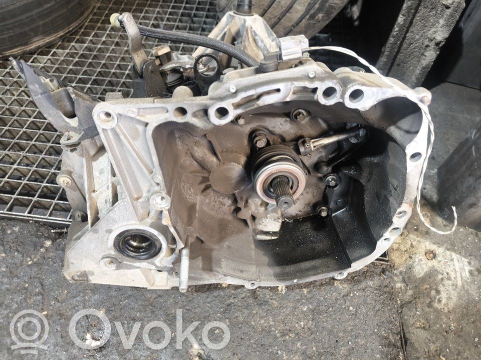 Renault Clio III 5 Gang Schaltgetriebe 