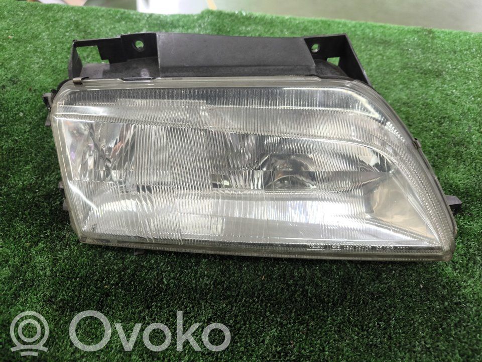 Citroen Xantia Lampa przednia 