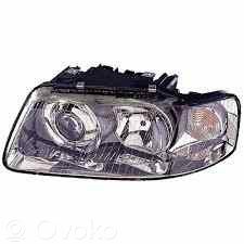 Audi A3 S3 8L Lampa przednia
