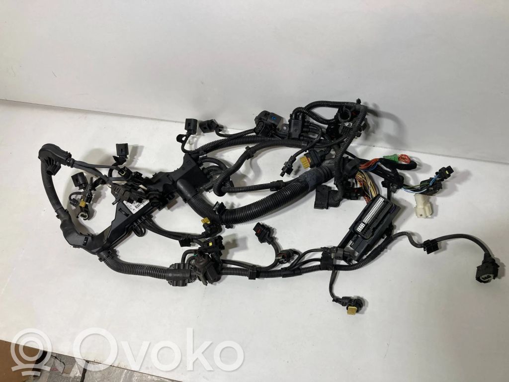 BMW 4 F32 F33 Wiązka przewodów silnika 