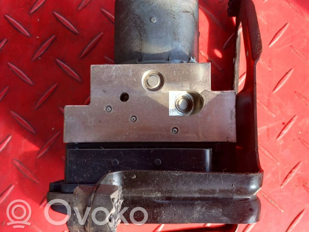 ABS Steuergerät   6854702,34526854704