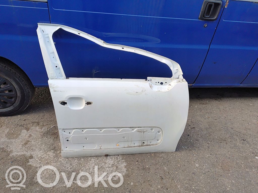 Citroen C3 Front door 