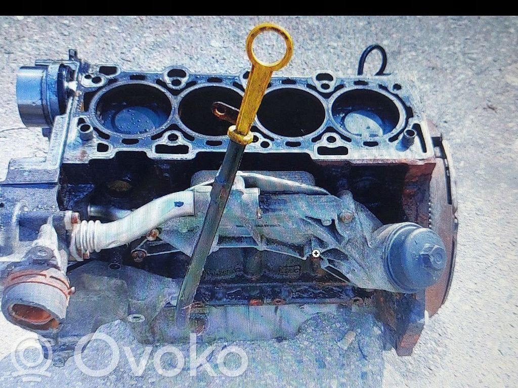 Pistón con biela   A16XER,OPELMOKKA,OPELMOKKAX,16BENZYNA,20122016