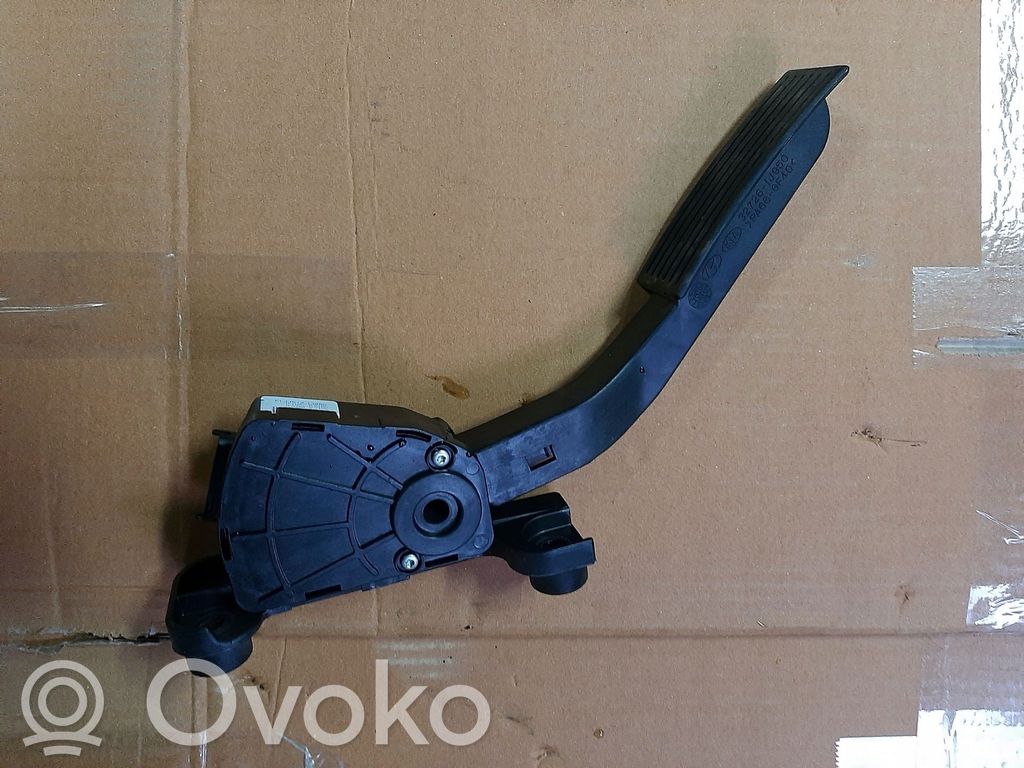 Hyundai i20 (PB PBT) Pedal del acelerador 