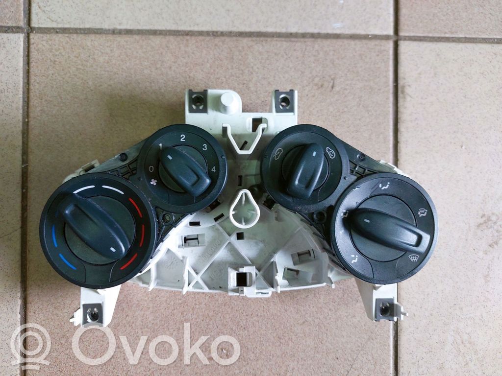 Climate control unit   FORDKAII