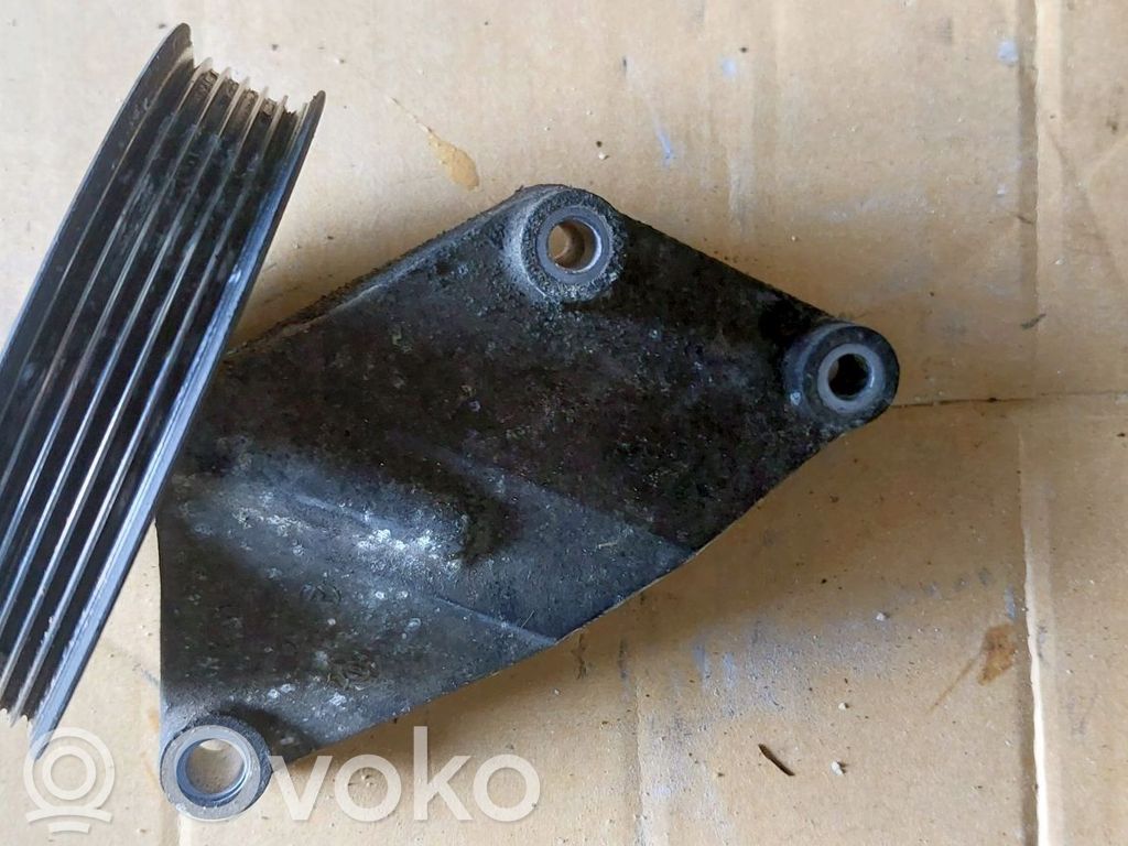 Citroen Jumpy Generator/alternator belt tensioner 