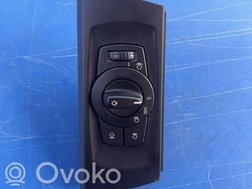 Panelės apšvietimo reguliavimo jungtukas   693870203