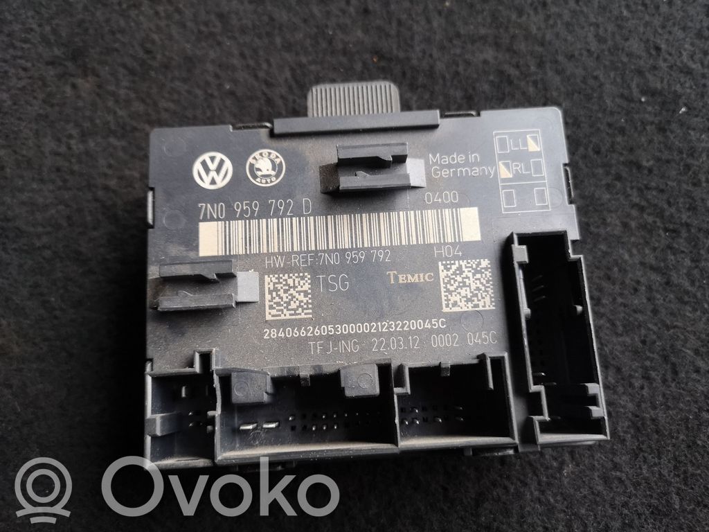 Skoda Yeti (5L) Door control unit/module 